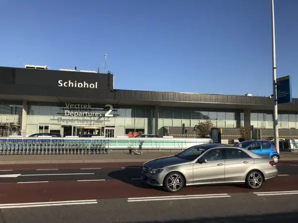 Taxi van Schiphol naar de Efteling – luchthavenvervoer